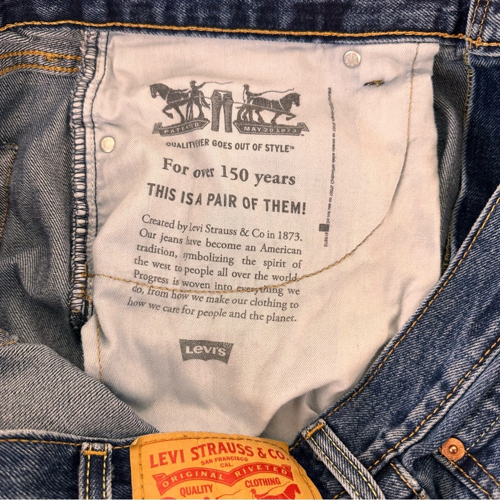 Levi's 550 Men's Jeans Size 38/30 Medium Blue Wash Straight Leg Cotton Classic - Picture 8 of 10